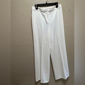 St John Caviar - white slacks